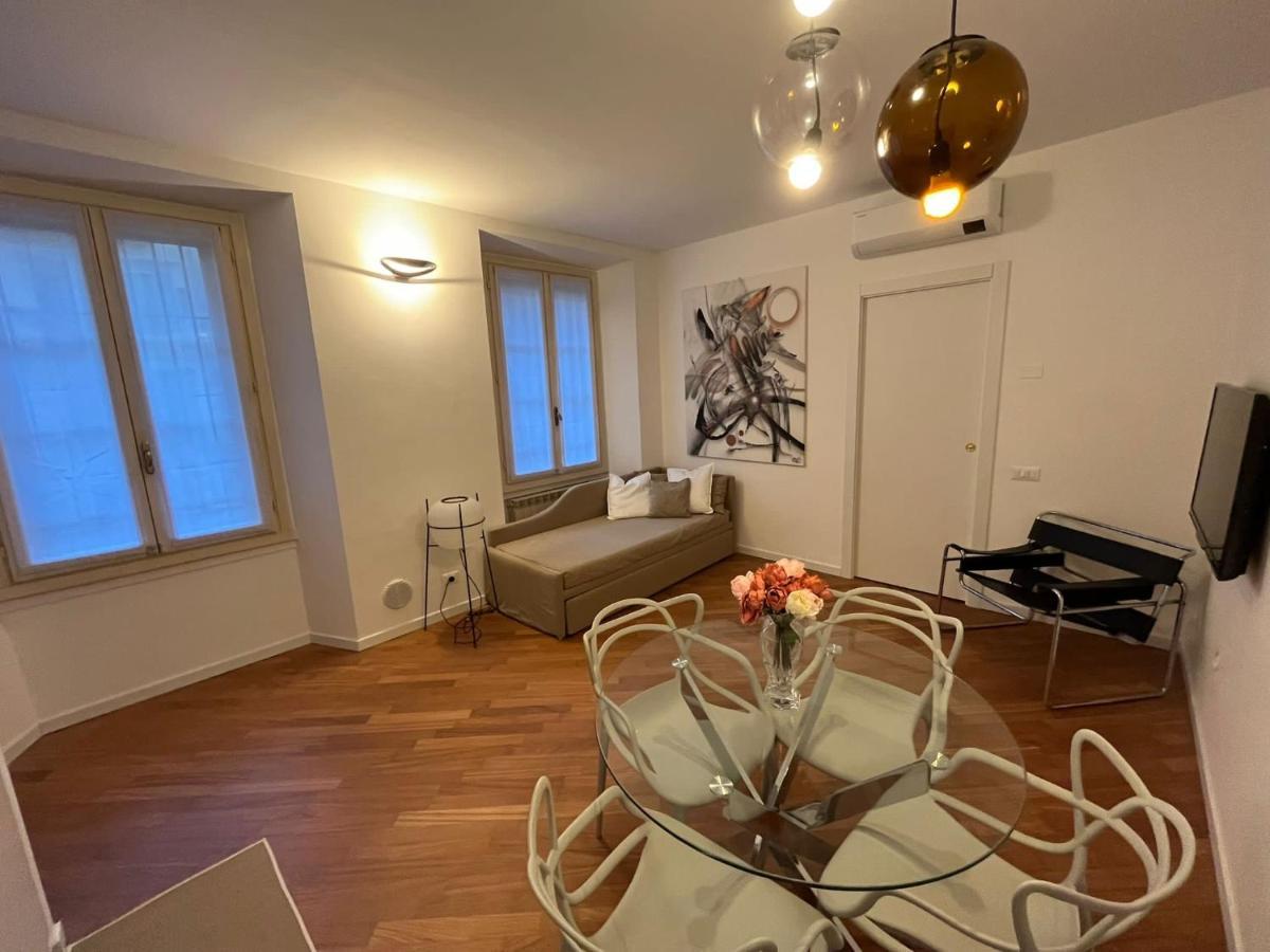 Casa Vercelli Delizioso Bilocale Moderno Nella Vecchia Milano Buitenkant foto