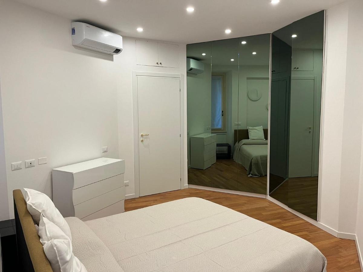 Casa Vercelli Delizioso Bilocale Moderno Nella Vecchia Milano Buitenkant foto